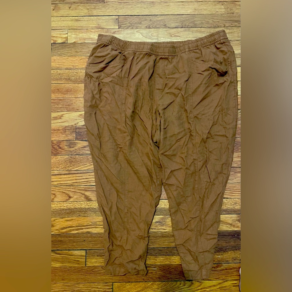 Old Navy women’s brown pants